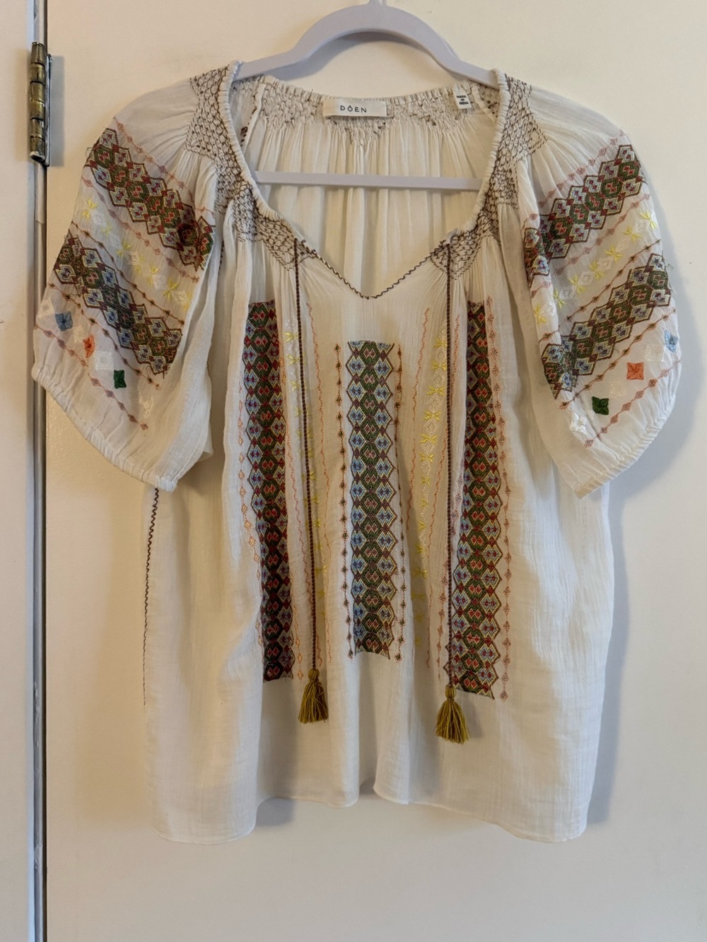 Doen Embroidered Cotton Gauze Peasant Blouse